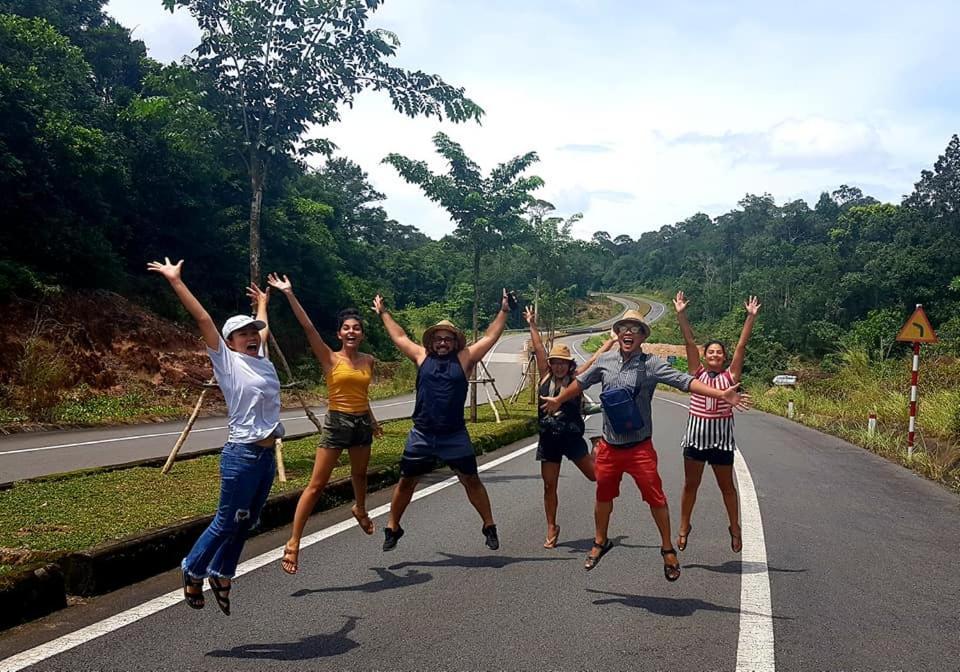 Emis Hotel Phu Quoc Bagian luar foto