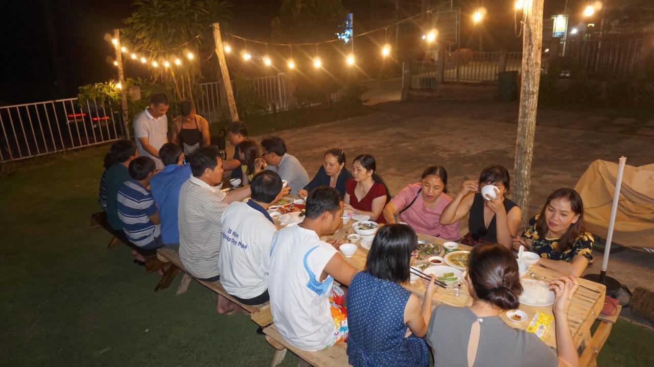 Emis Hotel Phu Quoc Bagian luar foto