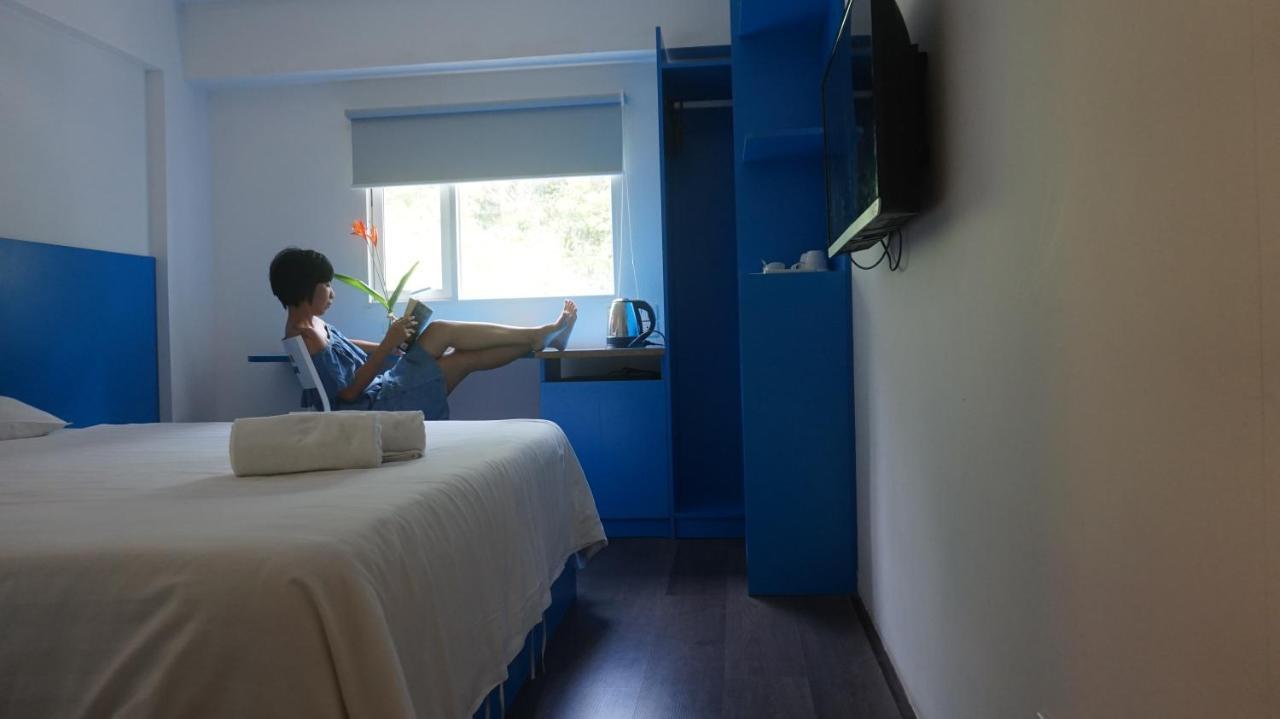 Emis Hotel Phu Quoc Bagian luar foto